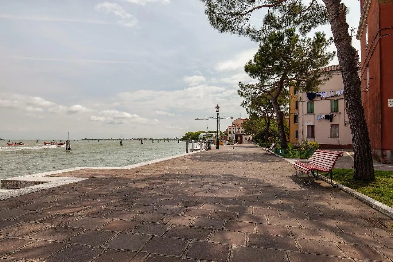 Venice Blue Lagoon Apartment