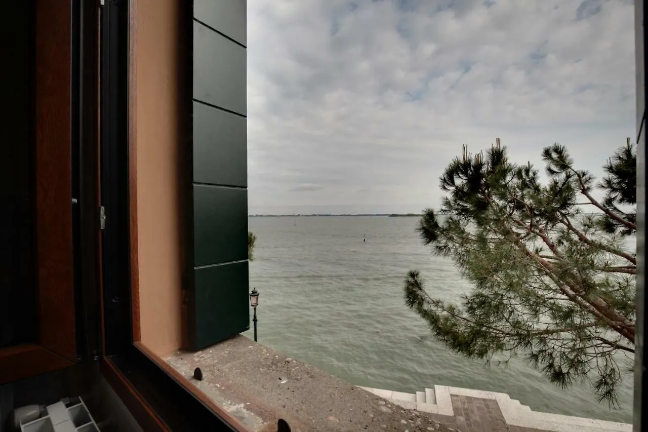 Venice Blue Lagoon